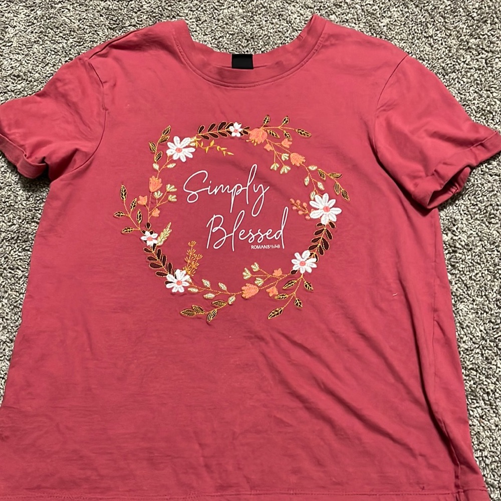 Simply Blessed Girls TShirt Medium‎ Rose color with flowers